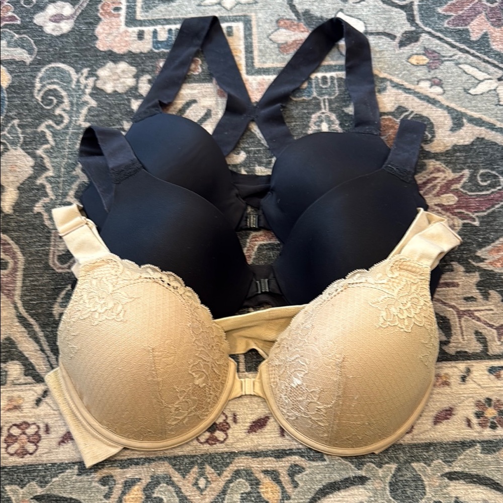 32D Spanx bras
